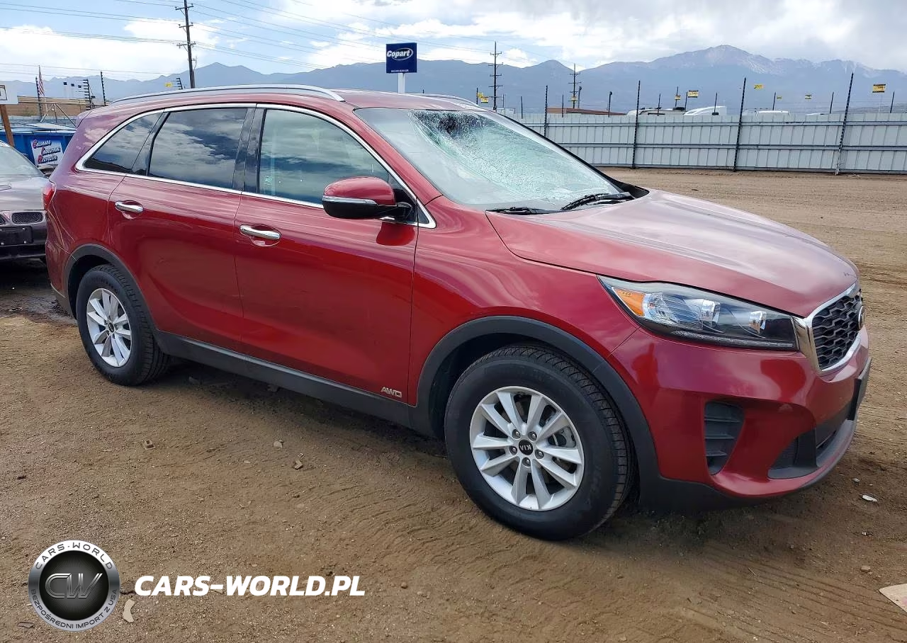 2019 Kia Sorento Lx V6 VIN:5XYPGDA55KG460702 - 4
