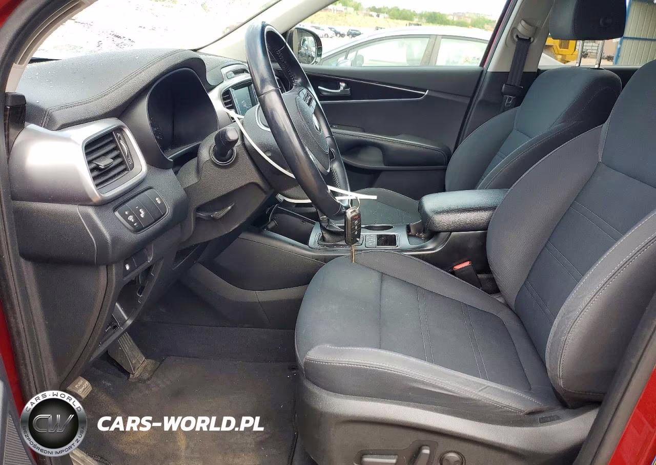2019 Kia Sorento Lx V6 VIN:5XYPGDA55KG460702 - 7