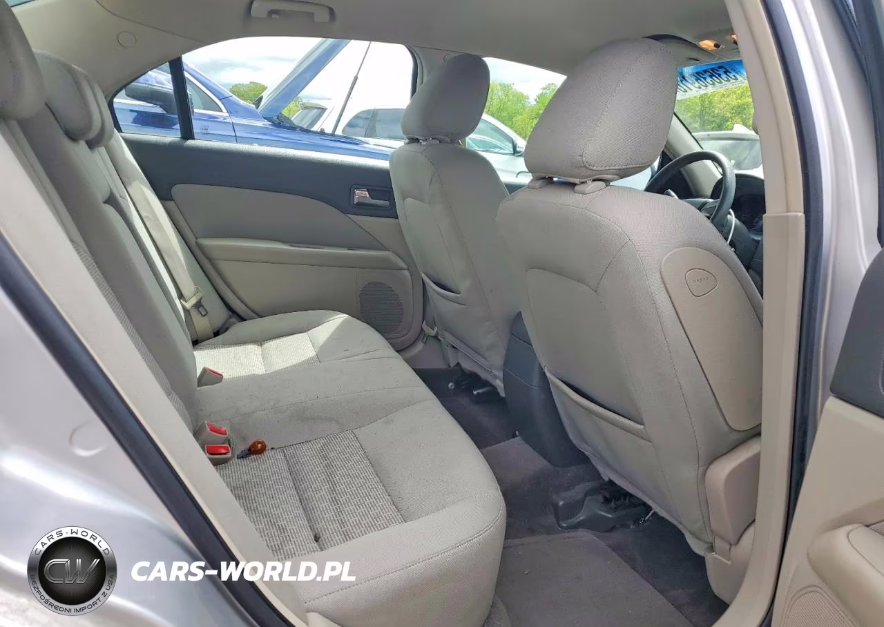 2010 Ford Fusion Se VIN:3FAHP0HA8AR316331 - 10