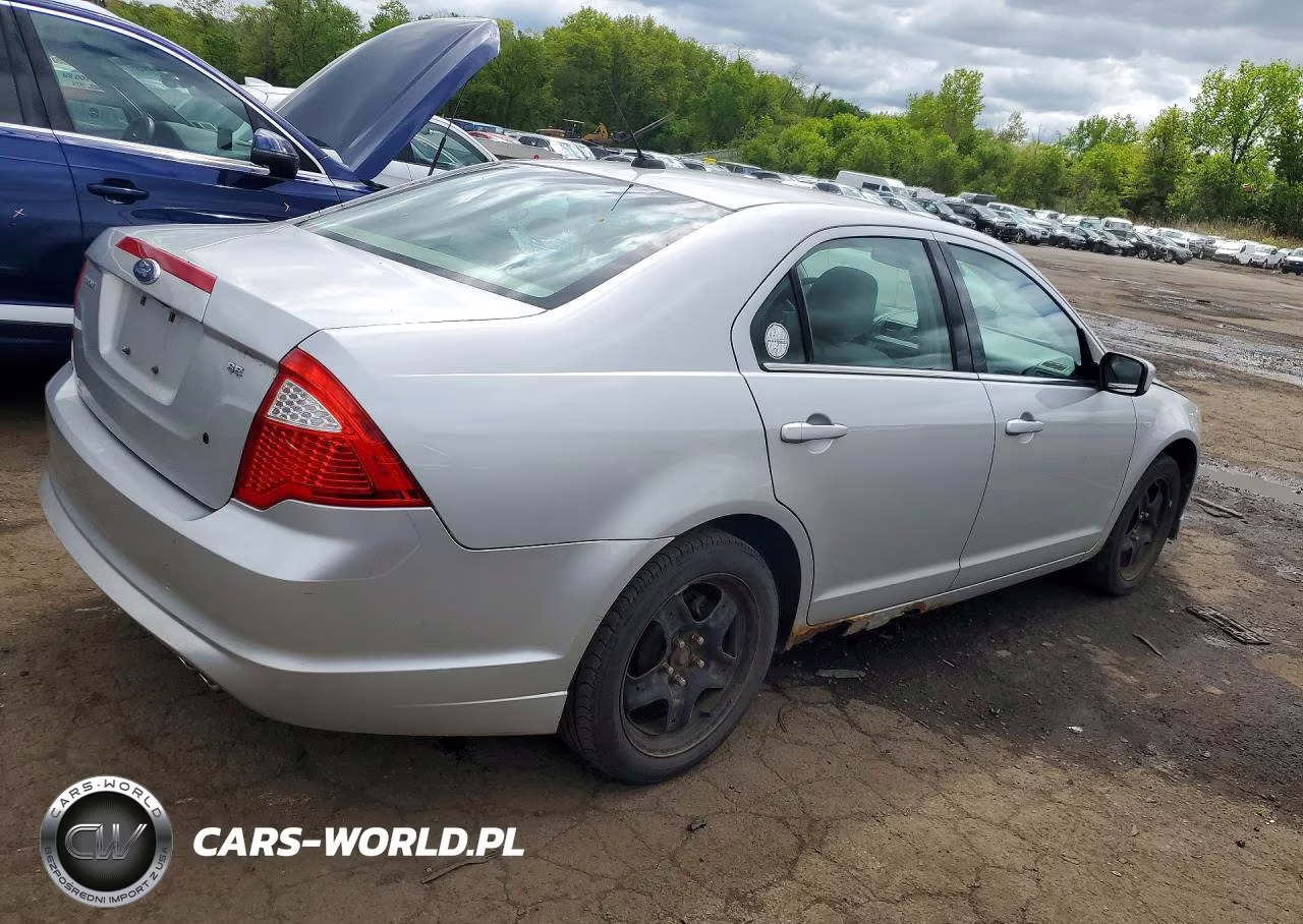 2010 Ford Fusion Se VIN:3FAHP0HA8AR316331 - 3