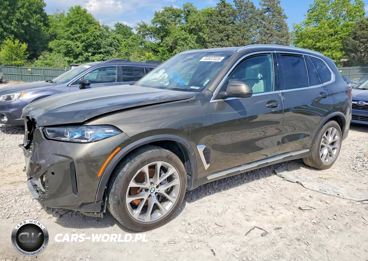2025 BMW X5 xDrive40I