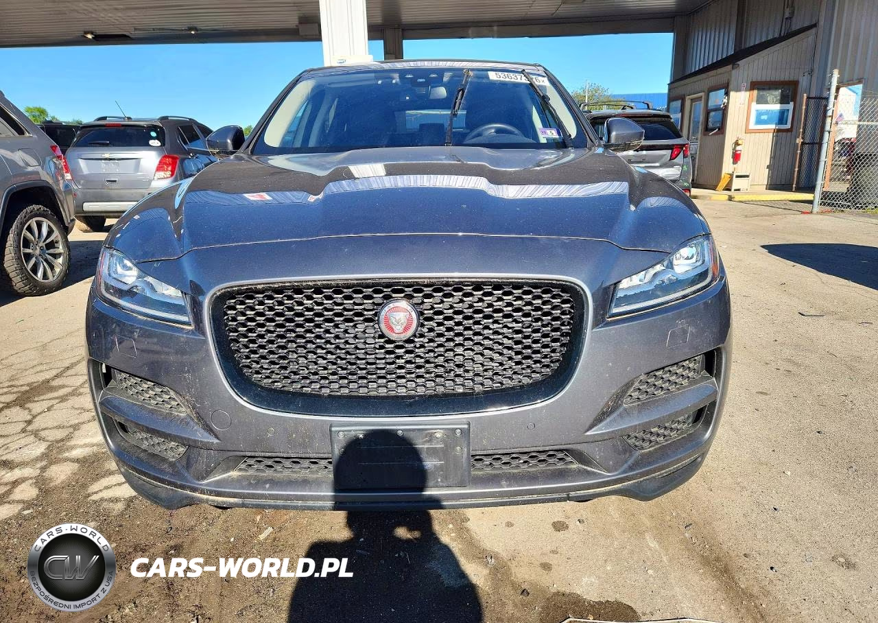 2017 Jaguar F-Pace Prestige VIN:SADCK2BV7HA898246 - 5