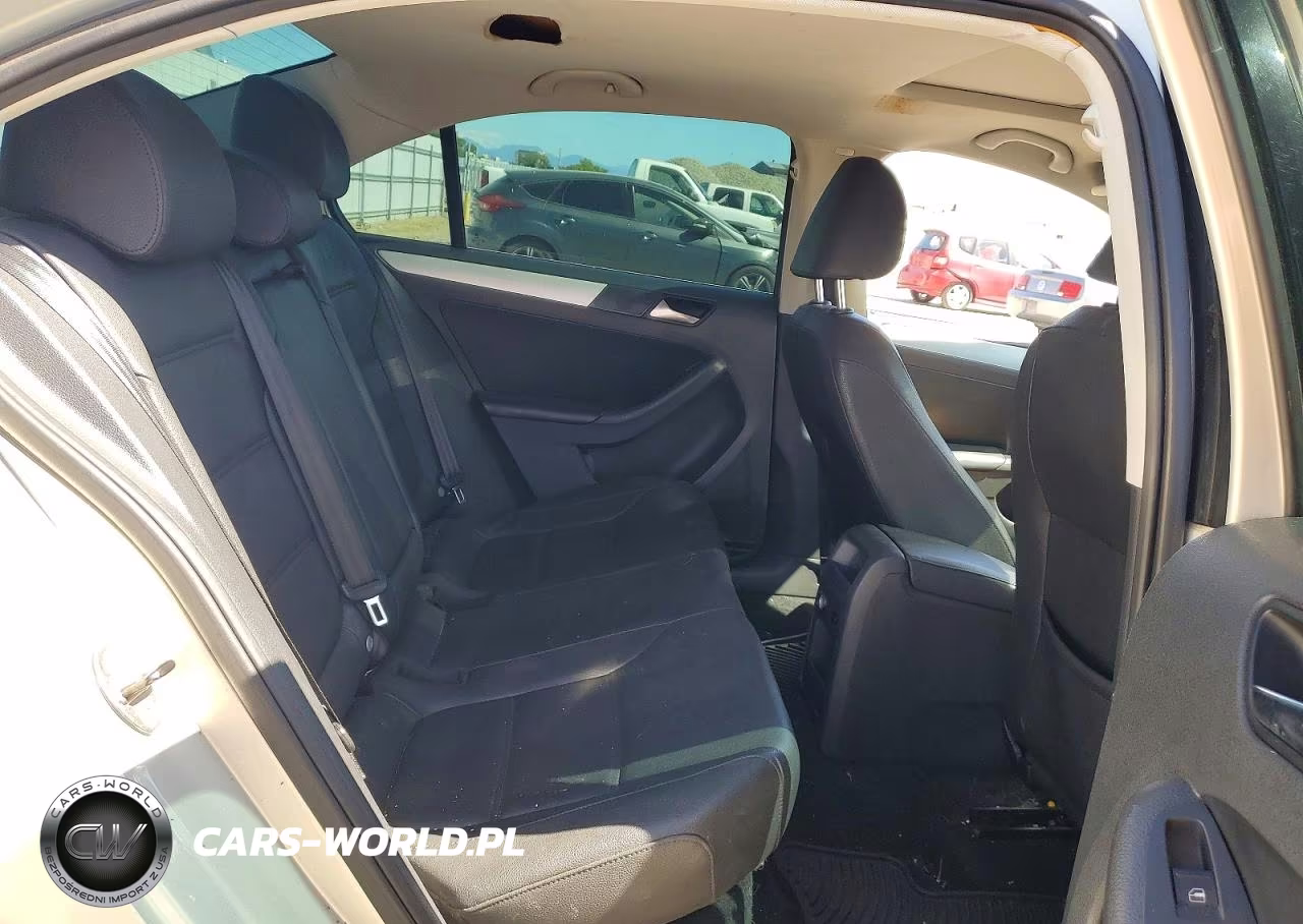 2012 Volkswagen Jetta Tdi VIN:3VWLL7AJ7CM012519 - 10