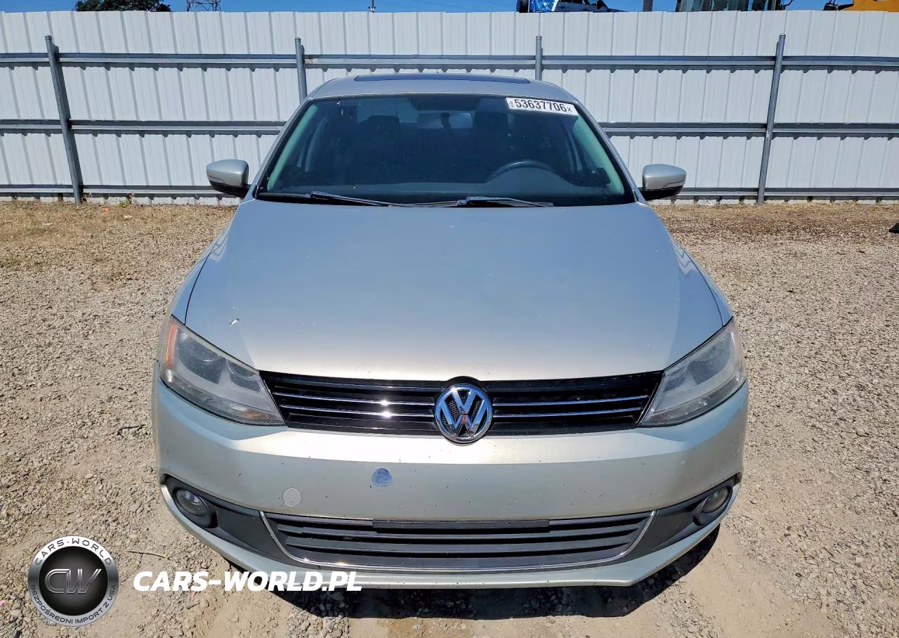 2012 Volkswagen Jetta Tdi VIN:3VWLL7AJ7CM012519 - 5