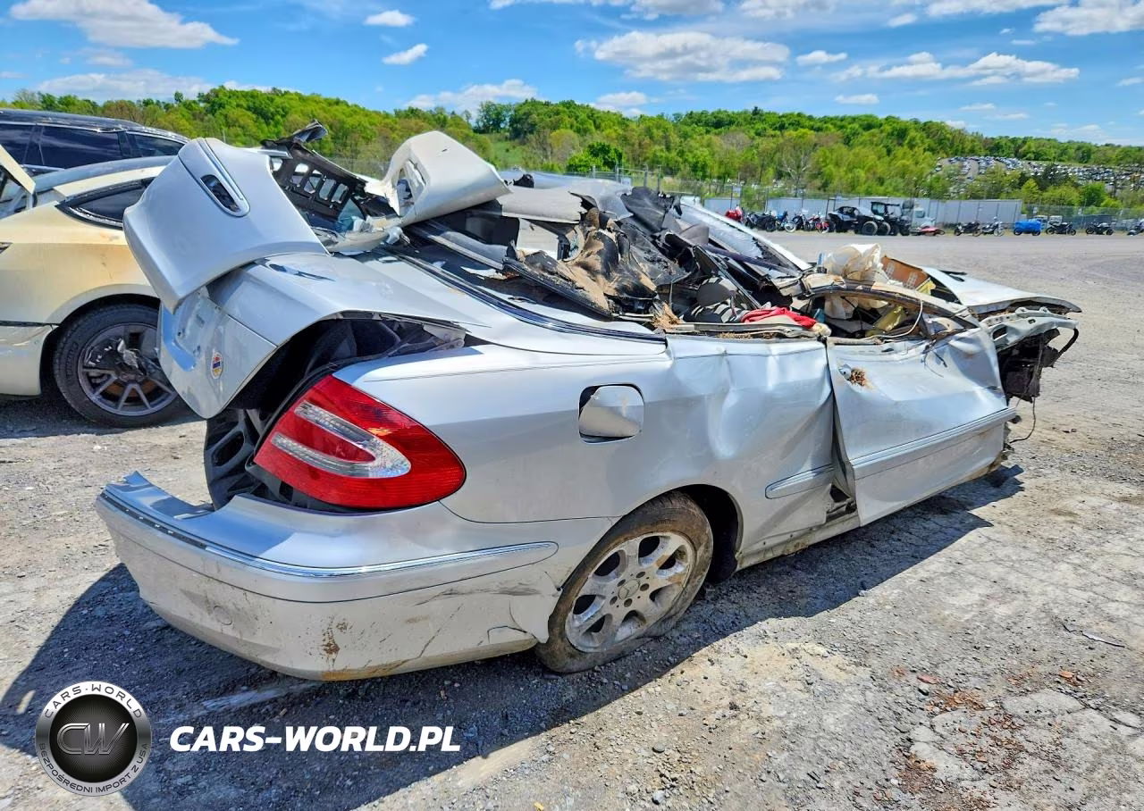 2004 Mercedes-Benz Clk 320 VIN:WDBTK65G54T031683 - 3