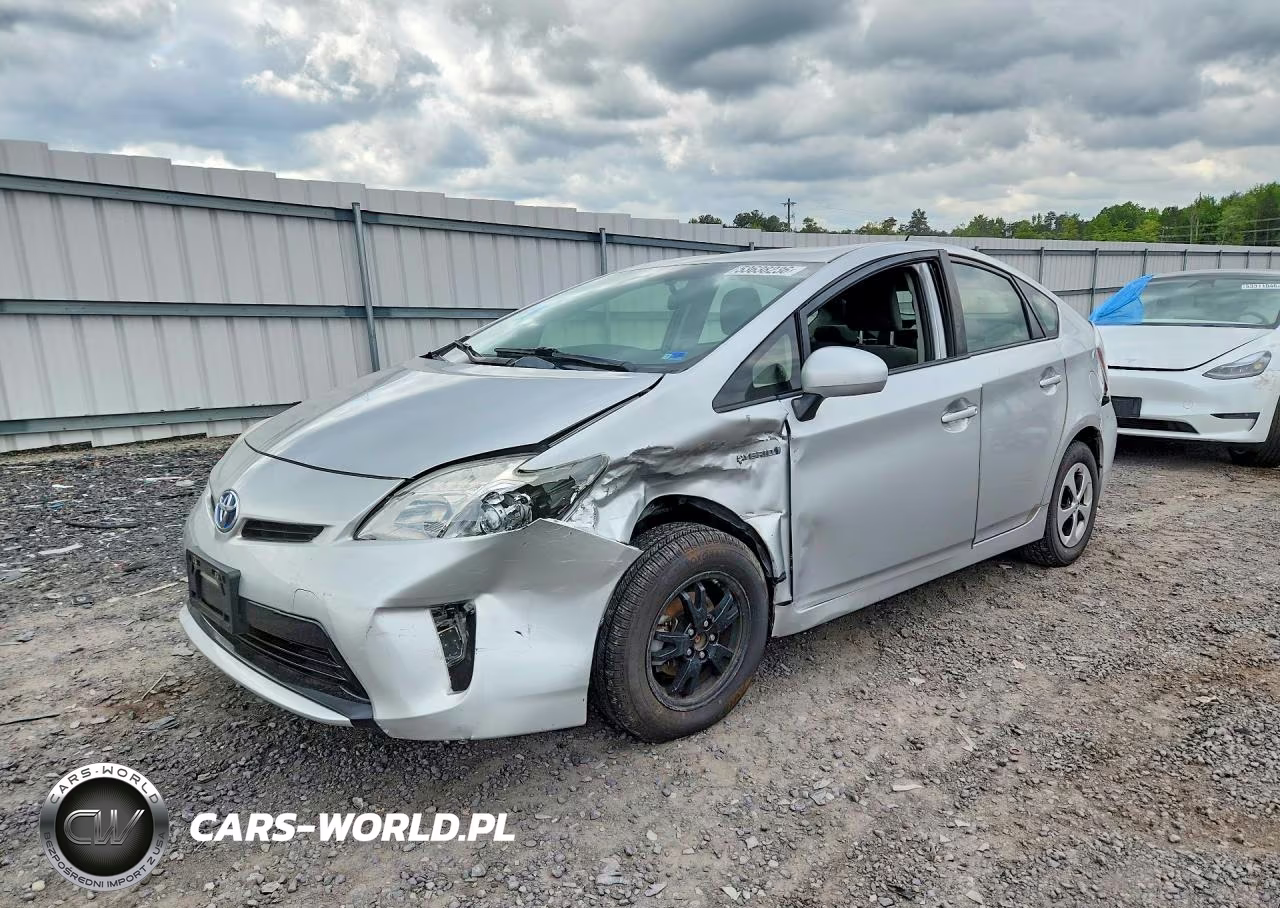 2013 Toyota Prius C Hyb – zdjęcie 1 z 12