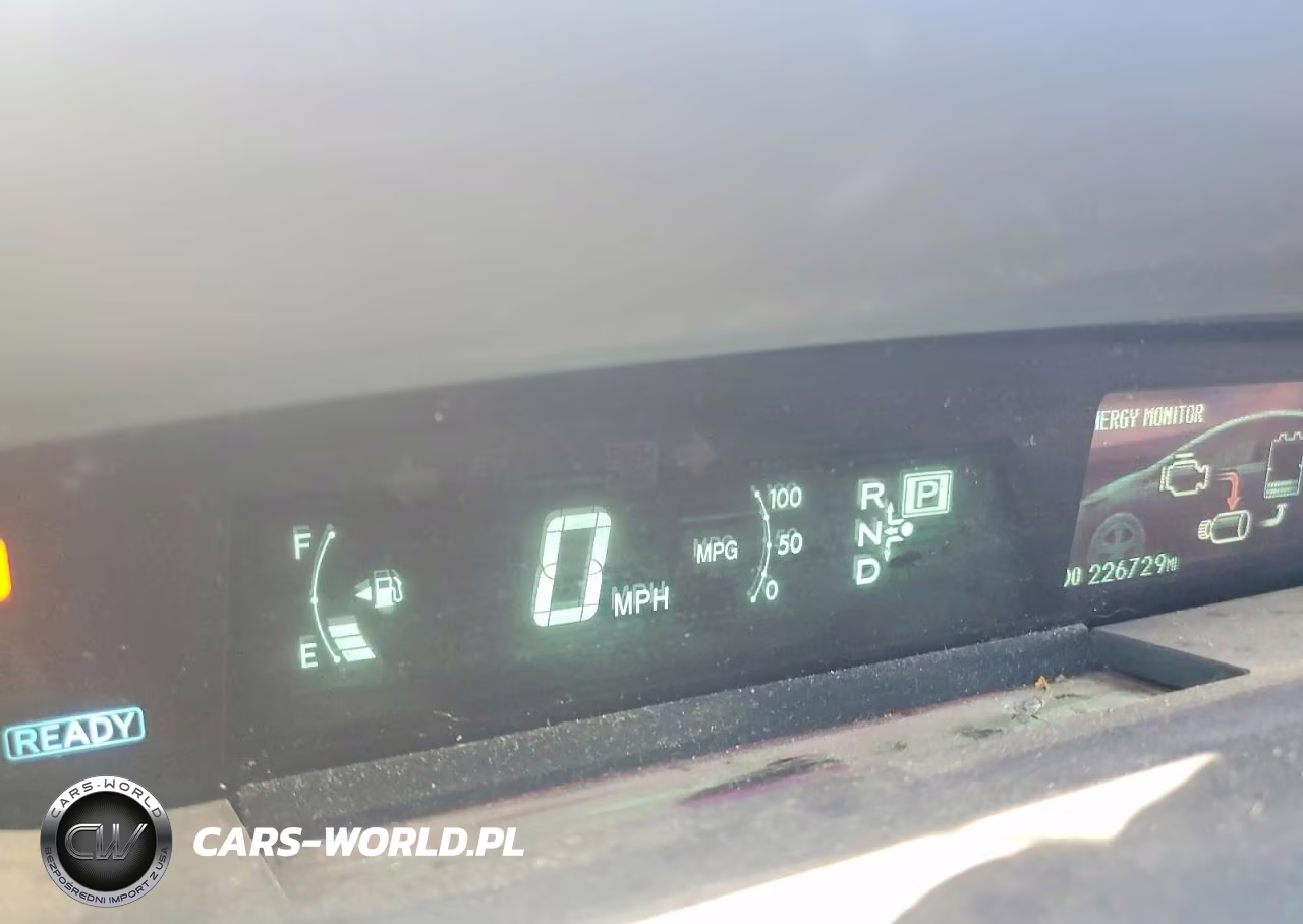 2013 Toyota Prius C Hyb VIN:JTDKN3DU3D5565392 - 9
