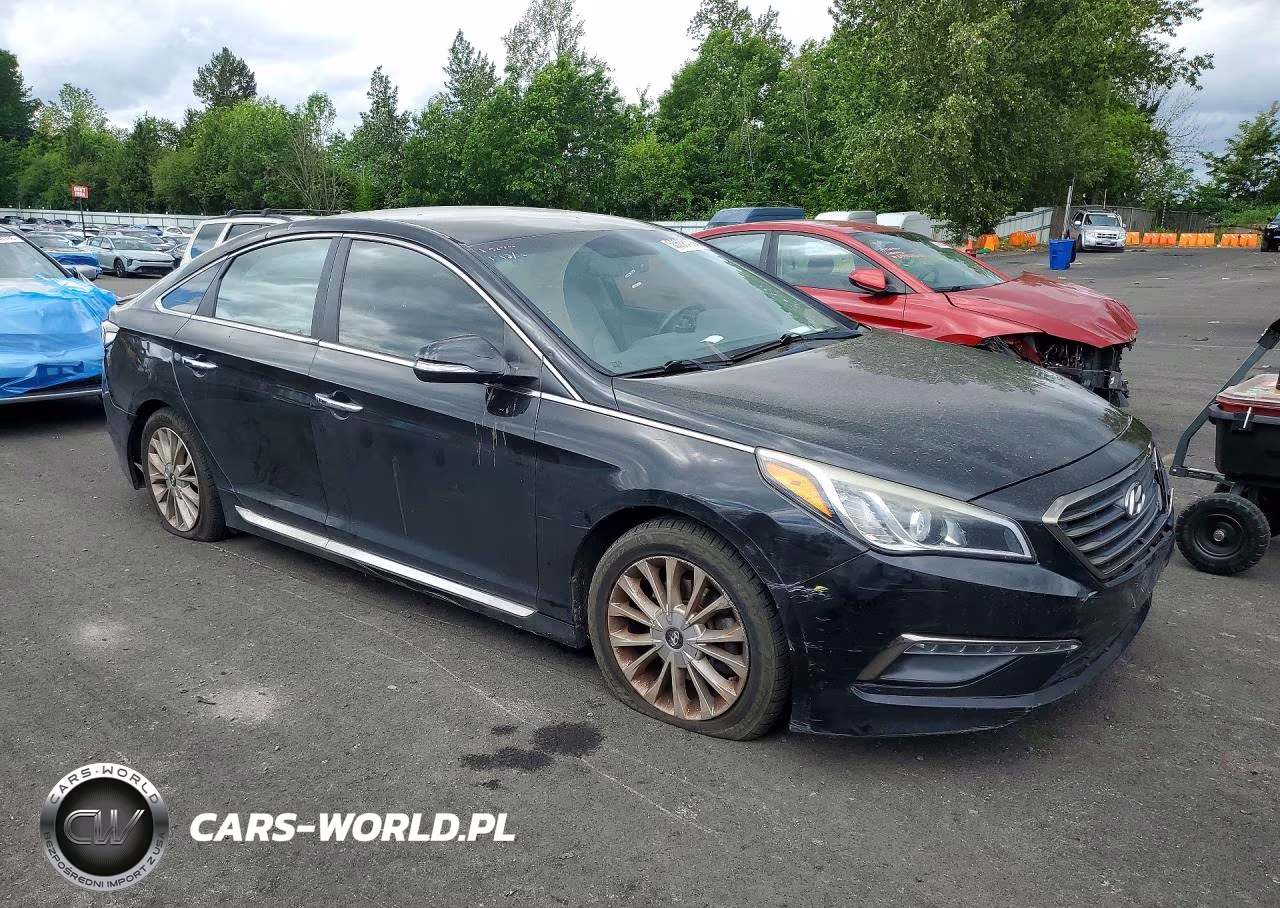 2015 Hyundai Sonata Limited VIN:5NPE34AF2FH126217 - 4