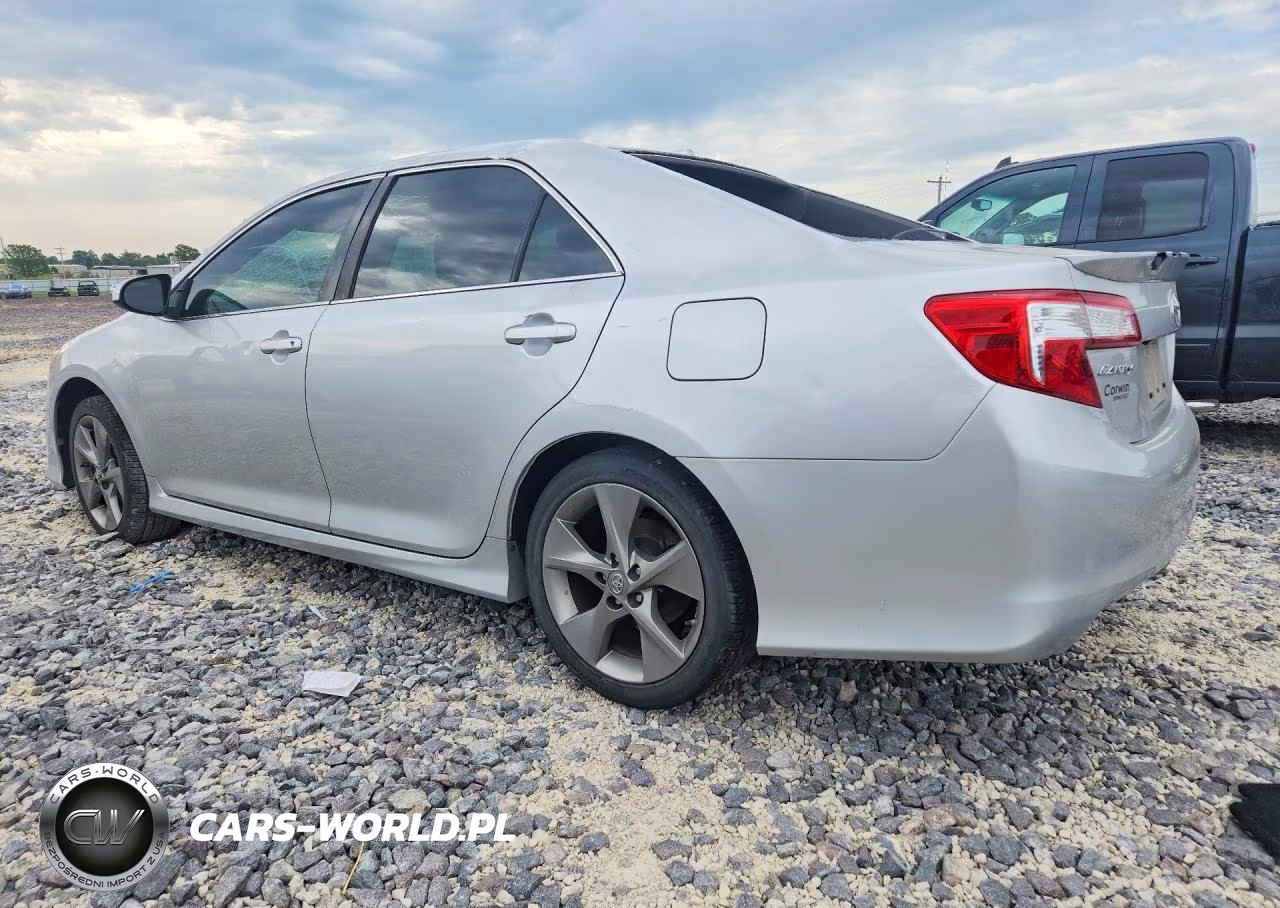 2014 Toyota Camry Se Sport VIN:4T1BF1FK9EU381560 - 2