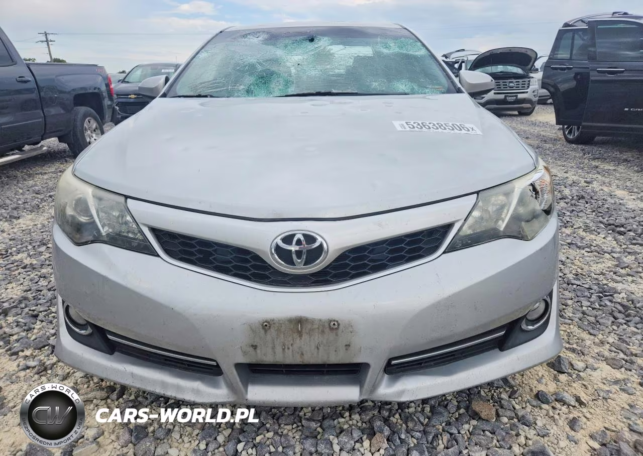 2014 Toyota Camry Se Sport VIN:4T1BF1FK9EU381560 - 5