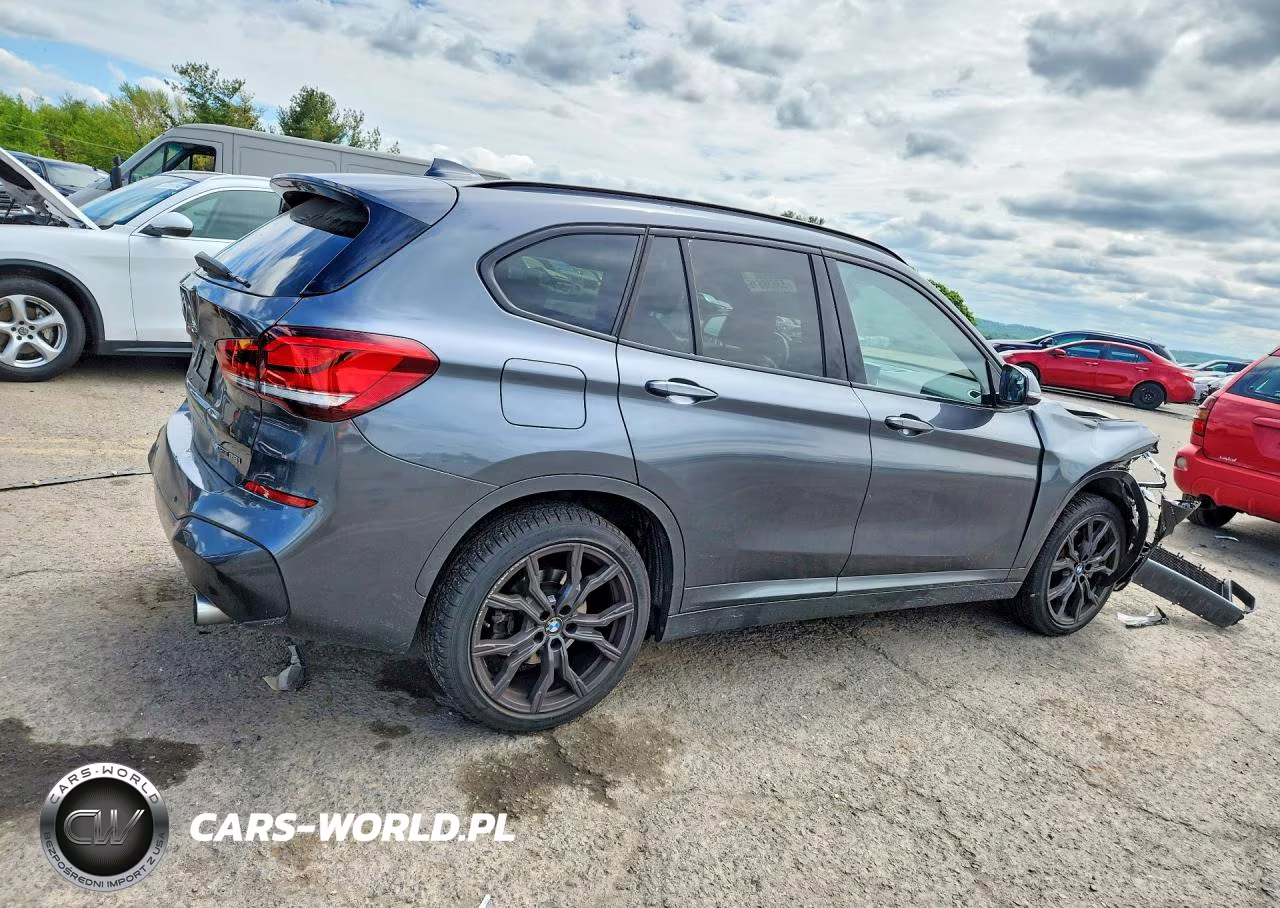 2020 BMW X1 xDrive28I VIN:WBXJG9C07L5P40171 - 3