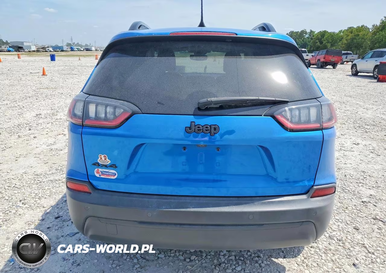 2023 Jeep Cherokee Altitude Lux VIN:1C4PJMMB8PD115611 - 6