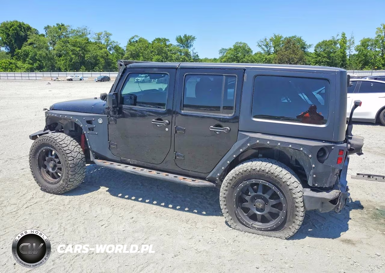 2013 Jeep Wrangler Unlimited Sport VIN:1C4BJWDG6DL545303 - 2