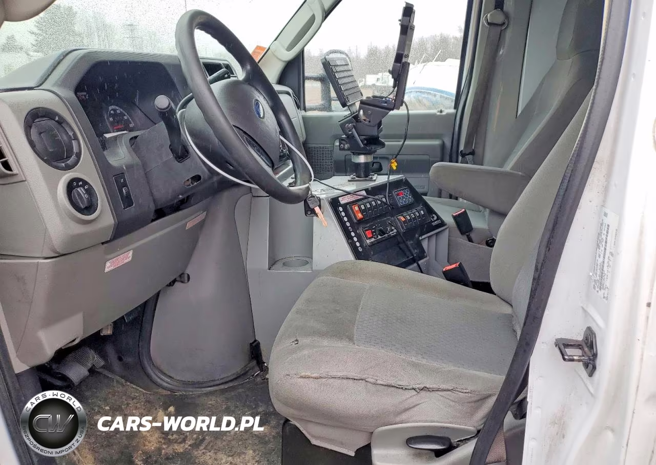 2018 Ford E350 Ambulance VIN:1FDWE3FS0JDC23179 - 7