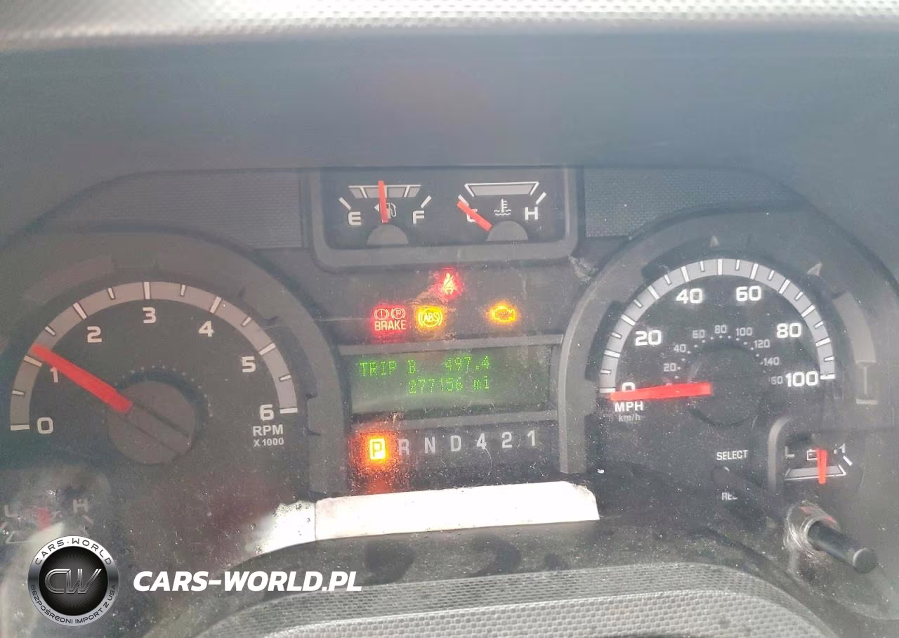 2018 Ford E350 Ambulance VIN:1FDWE3FS0JDC23179 - 9