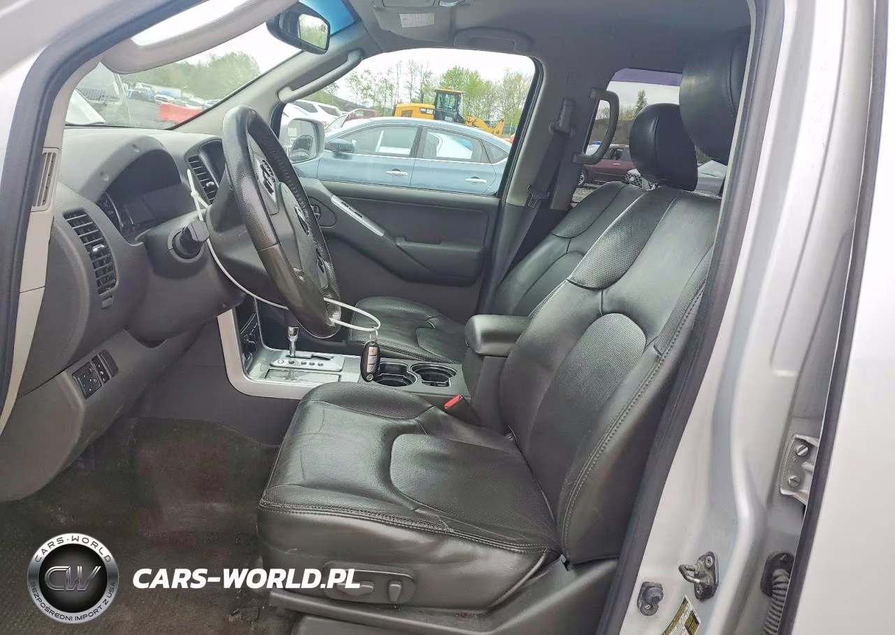 2012 Nissan Pathfinder S VIN:5N1AR1NB2CC618509 - 7