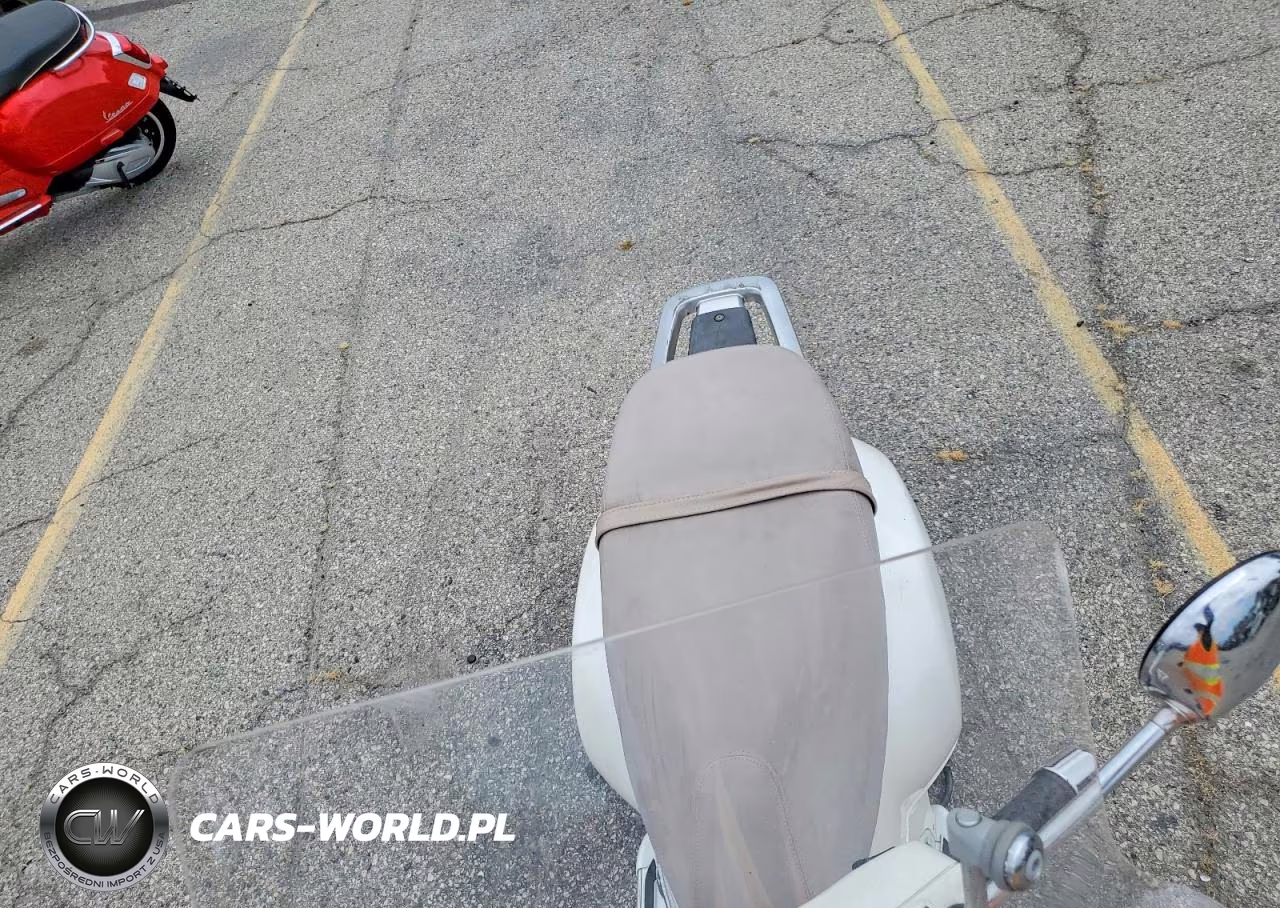 2006 Vespa Granturismo 200 VIN:ZAPM319KX65005543 - 5