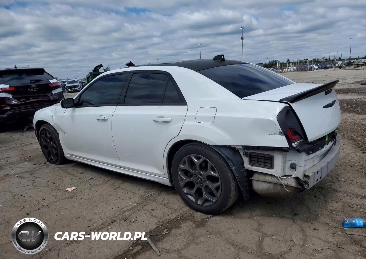 2017 Chrysler 300 S VIN:2C3CCAGG0HH599801 - 2