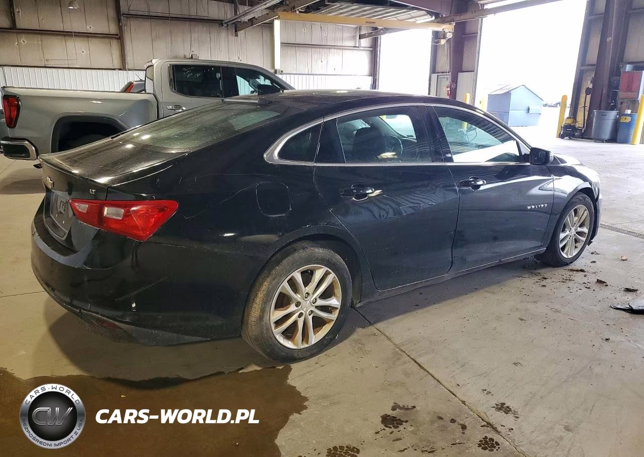 2018 Chevrolet Malibu Lt VIN:1G1ZD5ST3JF186544 - 3