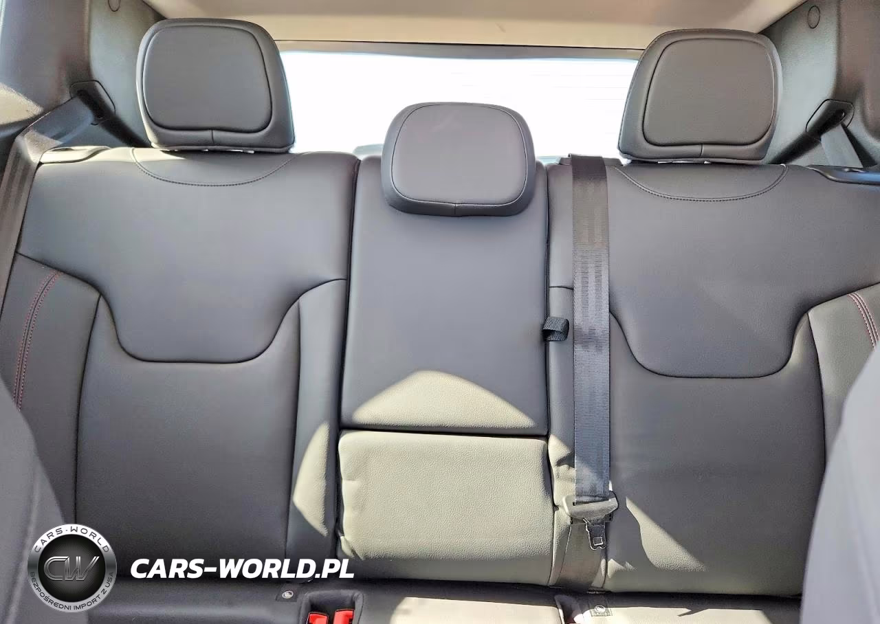 2021 Jeep Renegade Trailhawk VIN:ZACNJDC12MPM25733 - 10