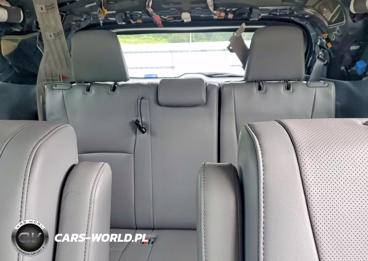 2021 Toyota Highlander Limited VIN:5TDYZRAH5MS084854 - 10