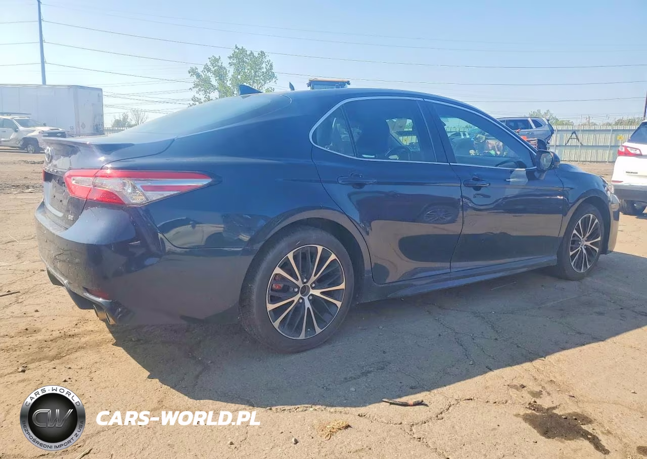 2019 Toyota Camry Se VIN:4T1B11HK7KU756160 - 3