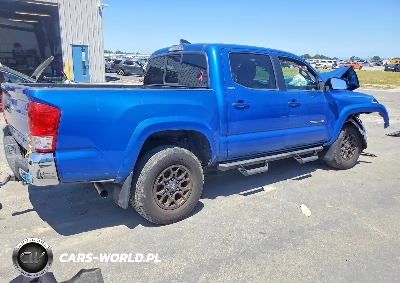 2017 Toyota Tacoma Sr5 V6 VIN:3TMCZ5AN7HM070758 - 3