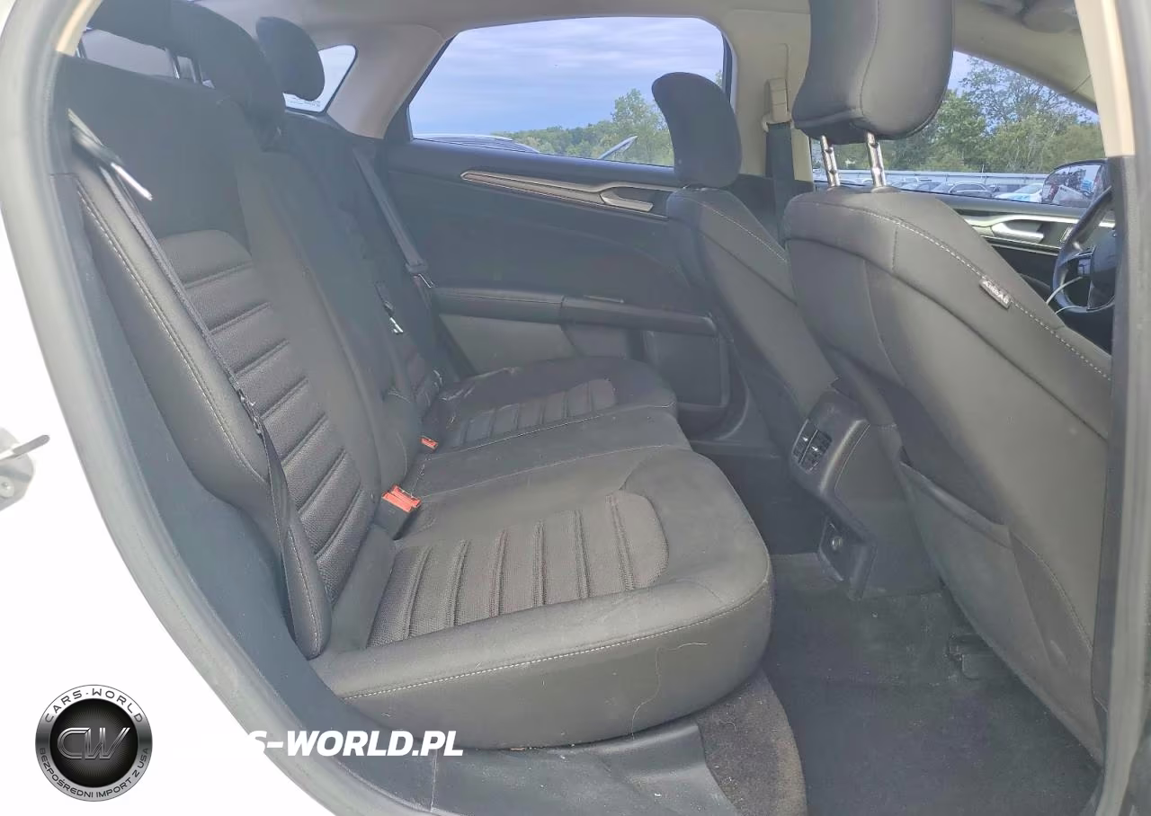 2017 Ford Fusion Se VIN:3FA6P0HDXHR365185 - 10