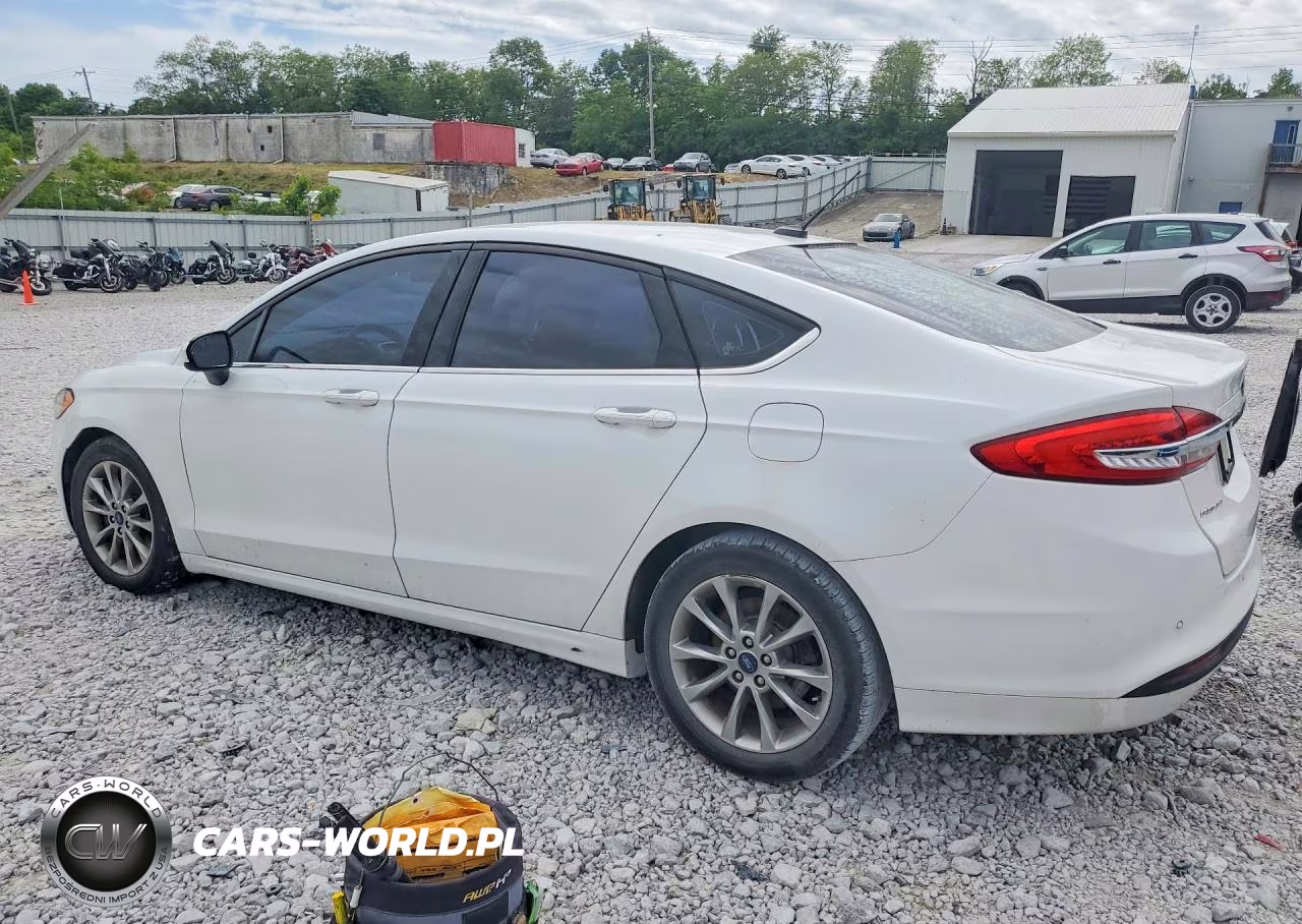 2017 Ford Fusion Se VIN:3FA6P0HDXHR365185 - 2