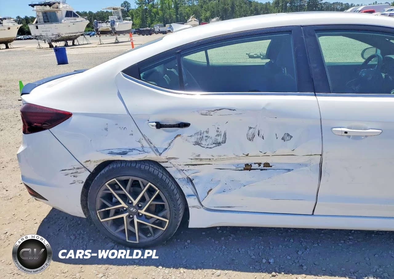 2020 Hyundai Elantra Sport VIN:KMHD04LB2LU056357 - 10