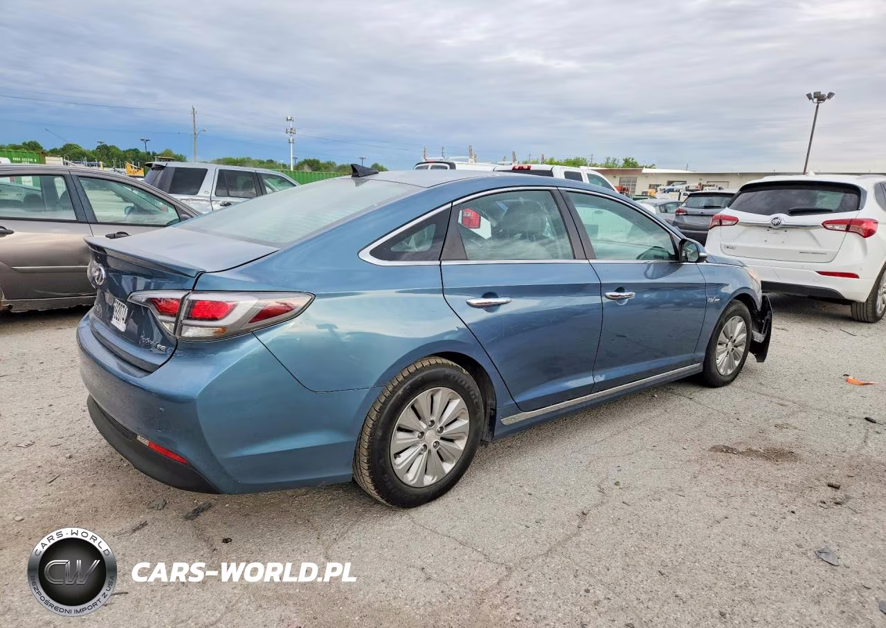 2016 Hyundai Sonata Hybrid Se VIN:KMHE24L16GA035315 - 3