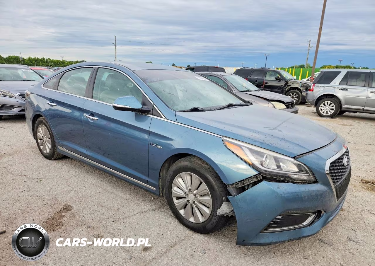 2016 Hyundai Sonata Hybrid Se VIN:KMHE24L16GA035315 - 4