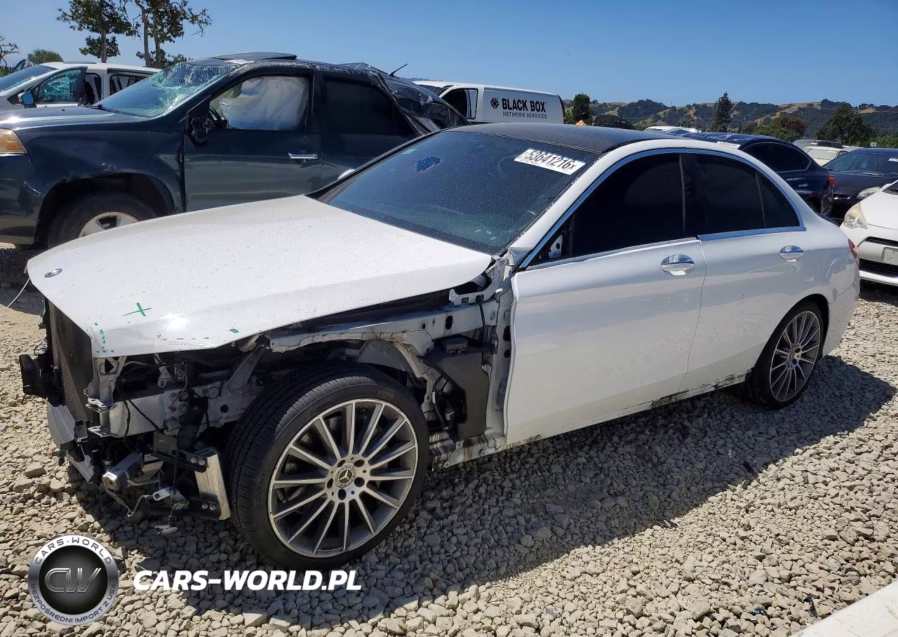 2019 Mercedes-Benz C 300