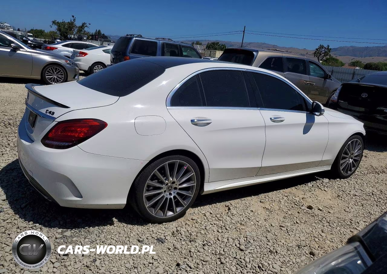 2019 Mercedes-Benz C 300 VIN:55SWF8DB9KU314560 - 3