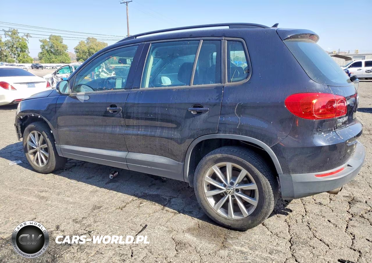 2017 Volkswagen Tiguan S VIN:WVGAV7AXXHK041967 - 2