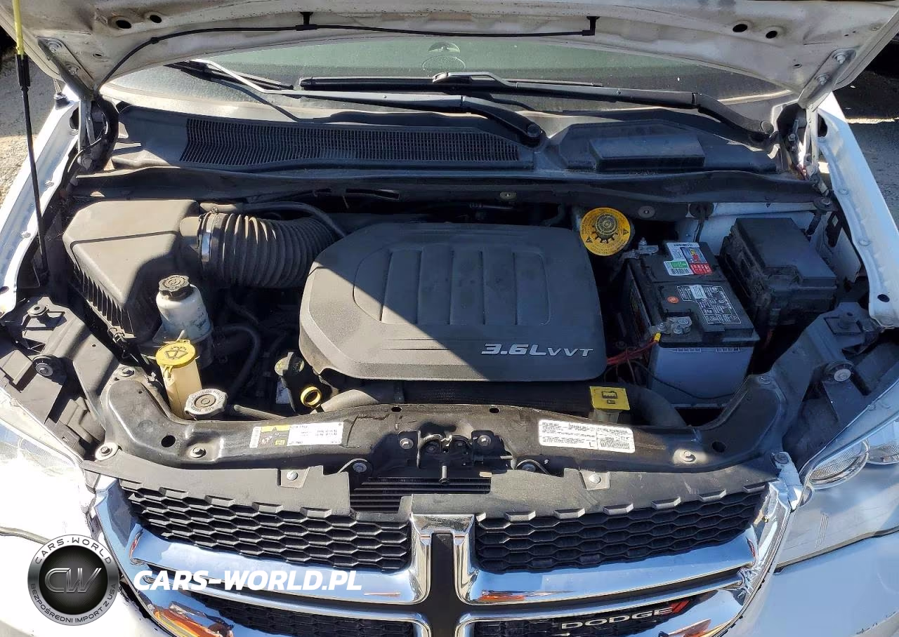 2018 Dodge Grand Caravan Sxt VIN:2C4RDGCG0JR248611 - 12