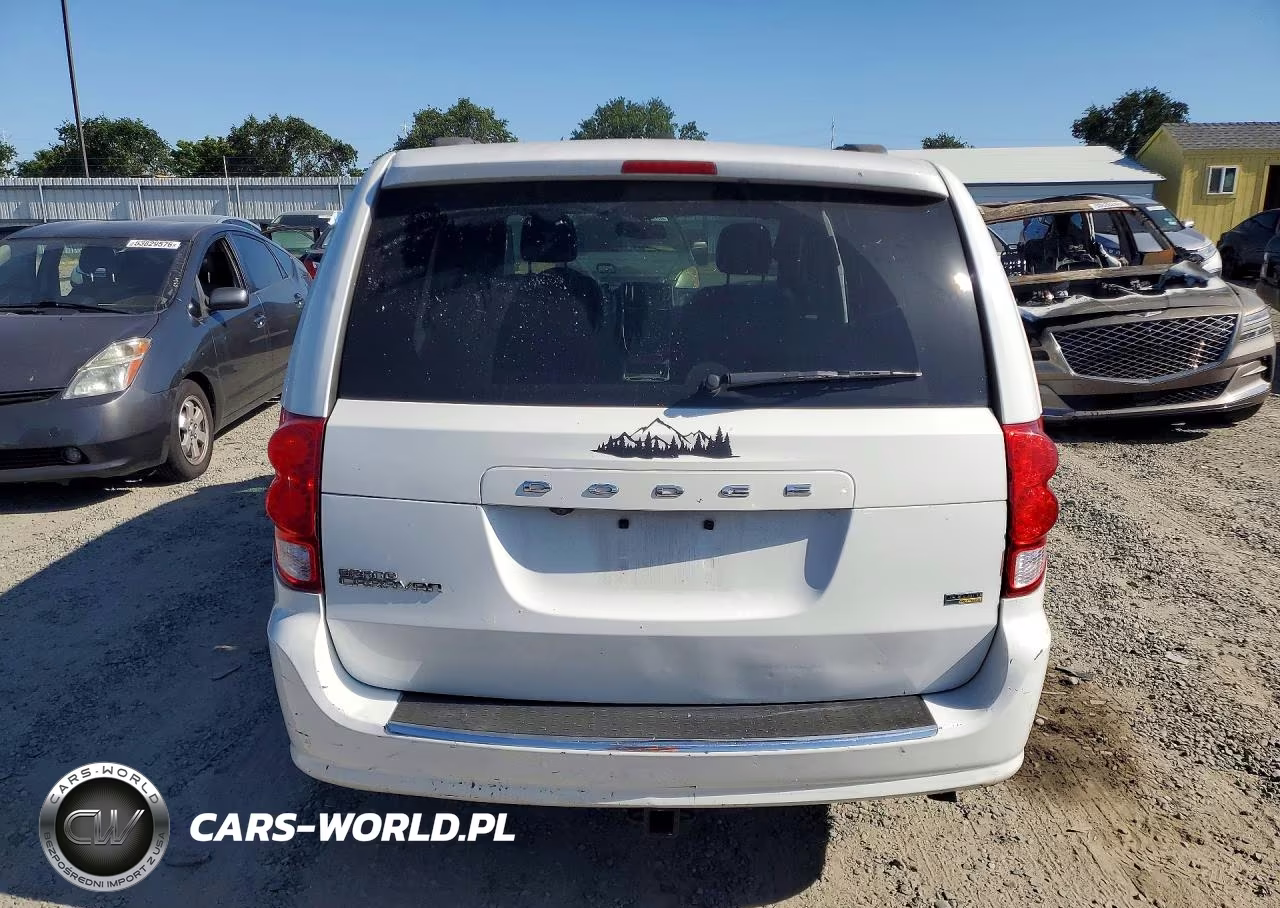 2018 Dodge Grand Caravan Sxt VIN:2C4RDGCG0JR248611 - 6