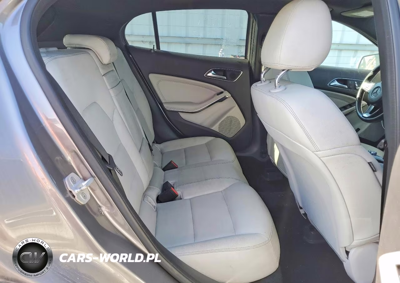 2018 Mercedes-Benz Gla 250 VIN:WDCTG4EB8JJ455789 - 10