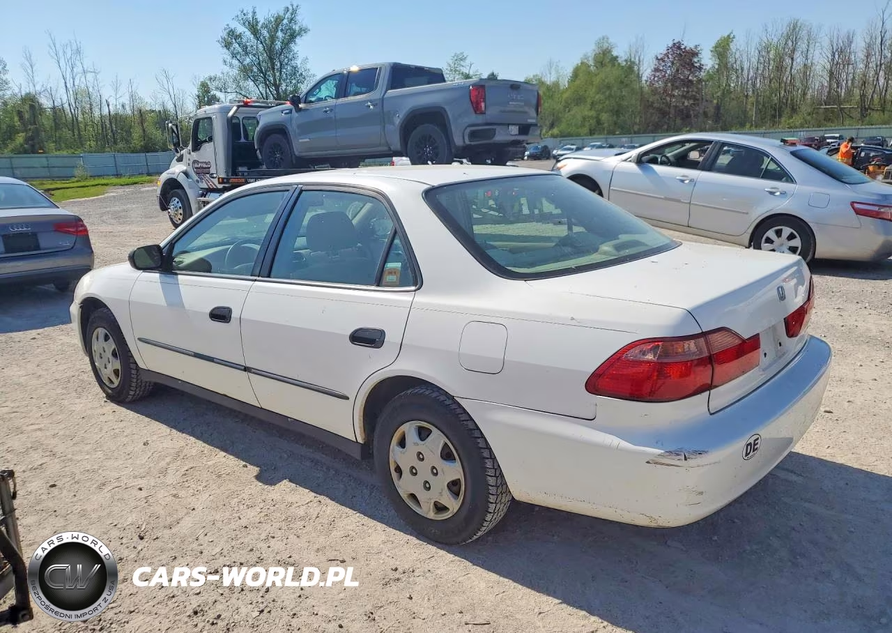 1999 Honda Accord Dx VIN:1HGCF8543XA012042 - 2