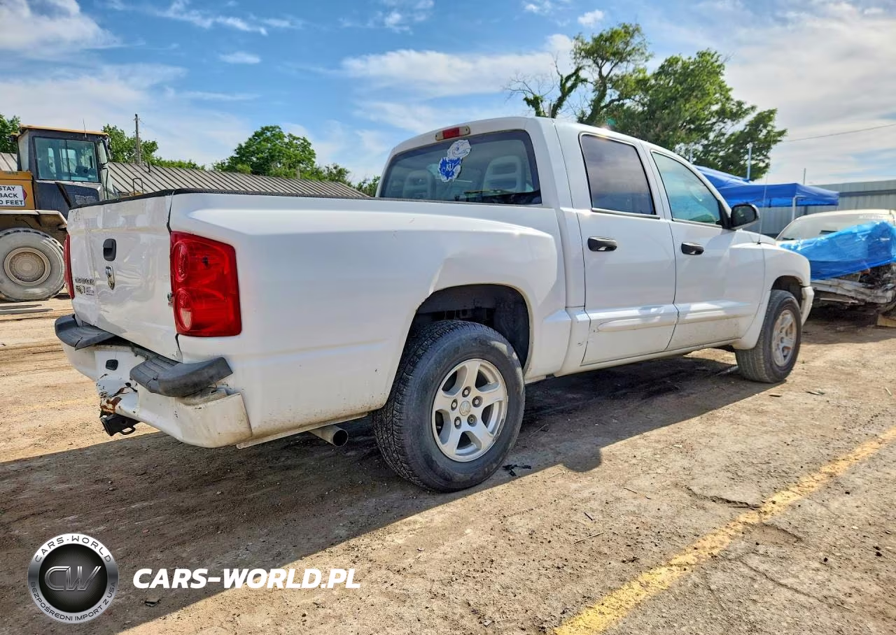 2005 Dodge Dakota Quad Laramie VIN:1D7HE58N75S138556 - 3