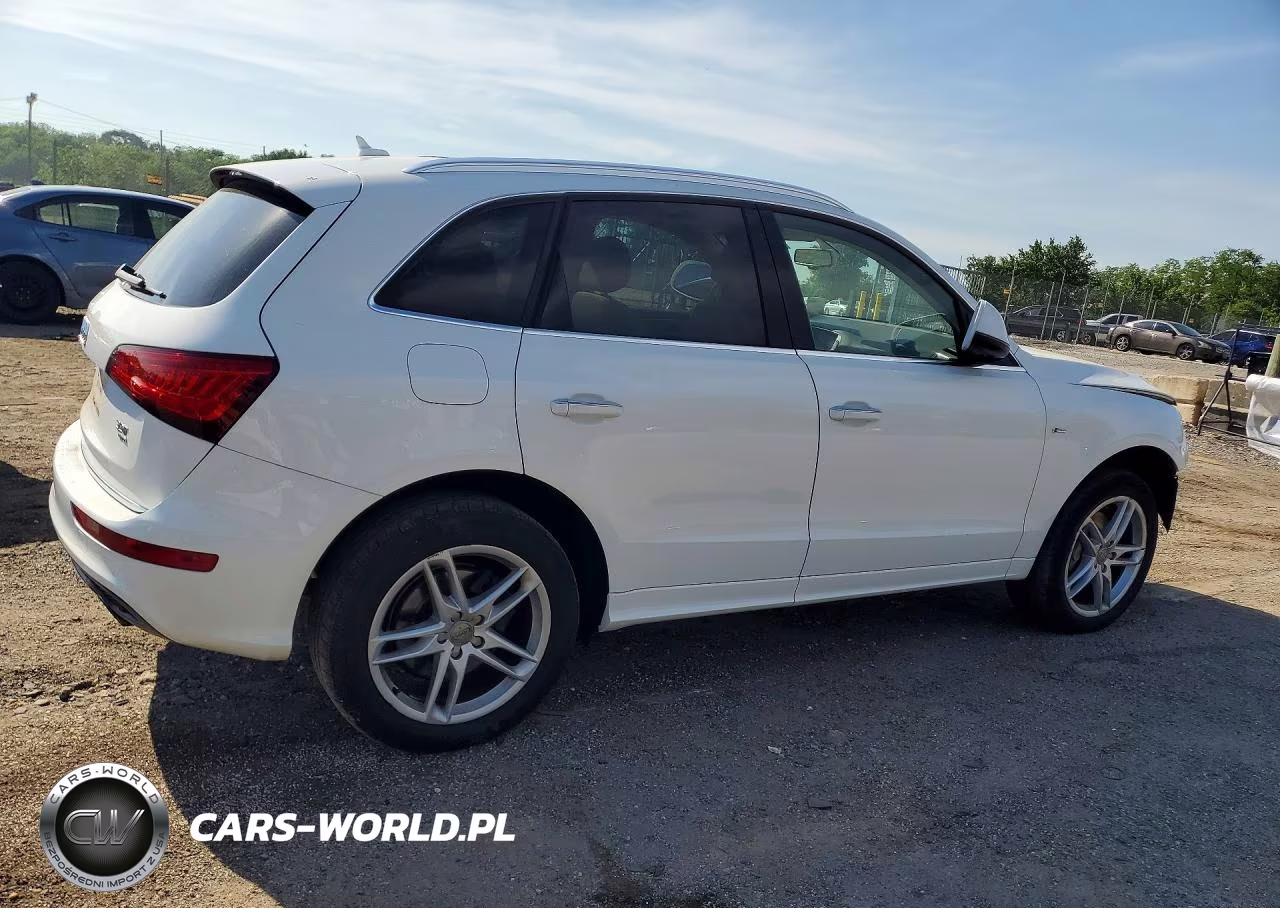 2015 Audi Q5 Premium Plus VIN:WA1DGAFP7FA022114 - 3