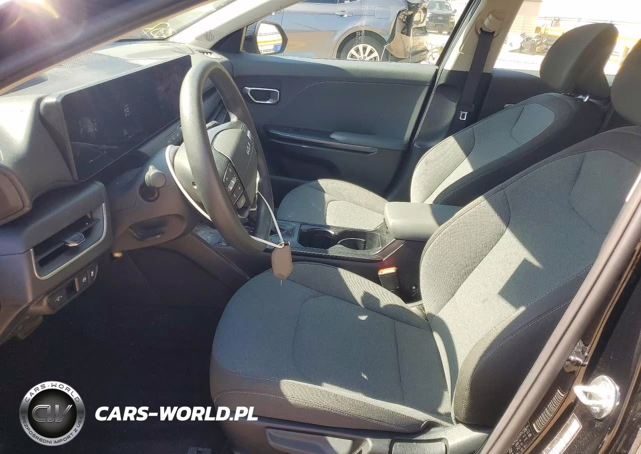2025 Kia K4 Lxs VIN:3KPFT4DEXSE213188 - 7