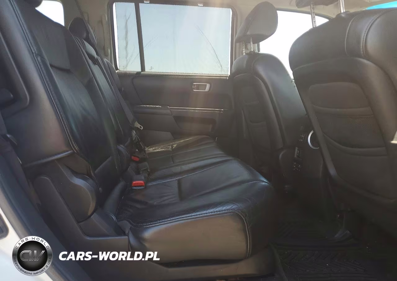 2011 Honda Pilot Touring VIN:5FNYF4H95BB026299 - 11