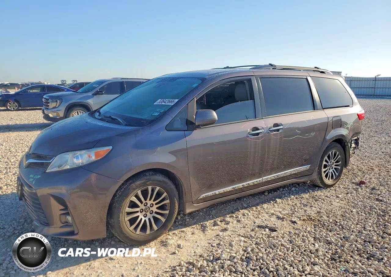 2020 Toyota Sienna Xle Premium 8-Passenger