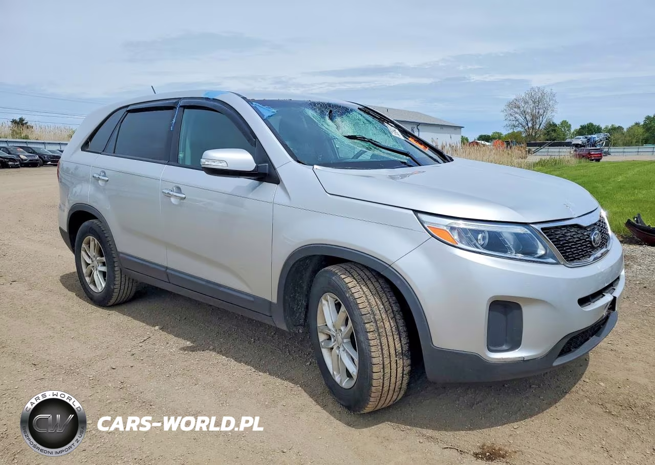 2014 Kia Sorento Lx VIN:5XYKT3A62EG537099 - 4