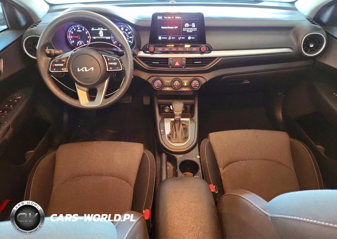 2023 Kia Forte Lxs VIN:3KPF24AD4PE594168 - 8