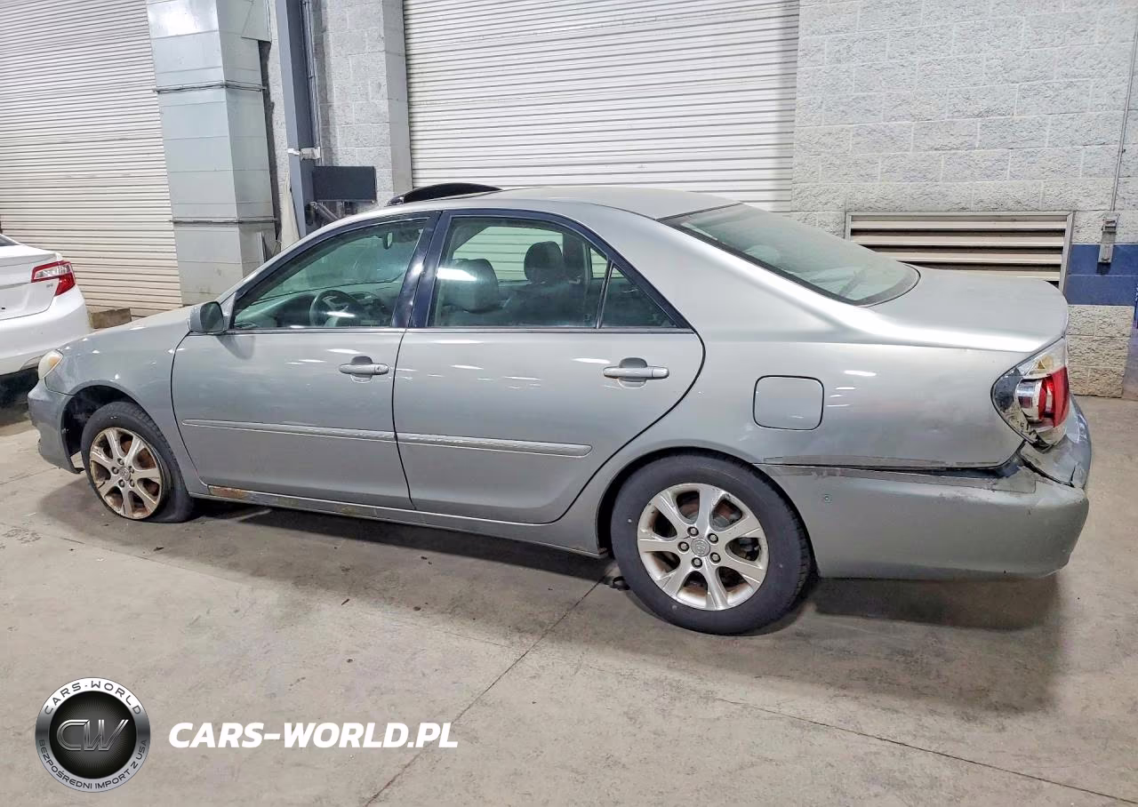2005 Toyota Camry Xle VIN:4T1BE30K35U538023 - 2