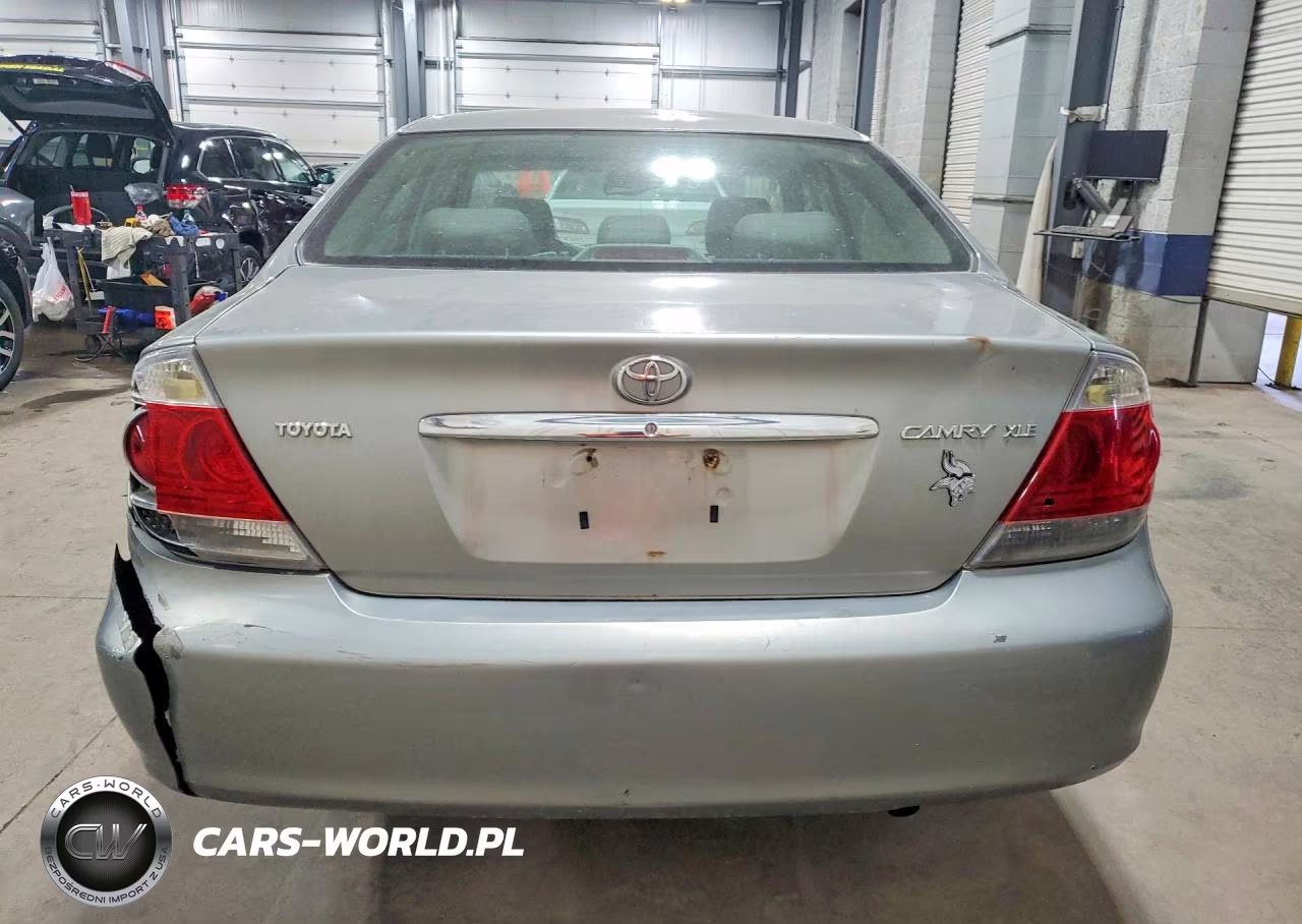 2005 Toyota Camry Xle VIN:4T1BE30K35U538023 - 6
