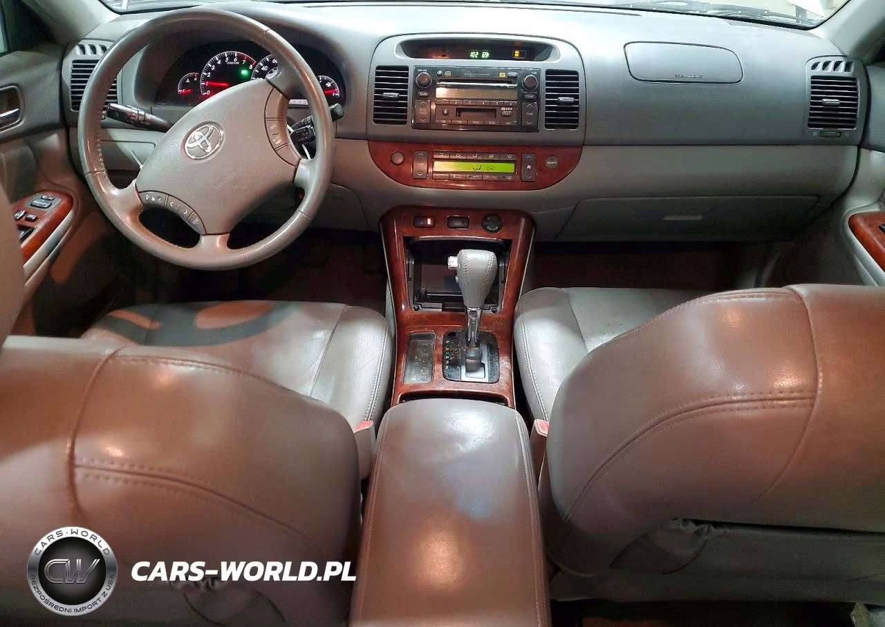 2005 Toyota Camry Xle VIN:4T1BE30K35U538023 - 8