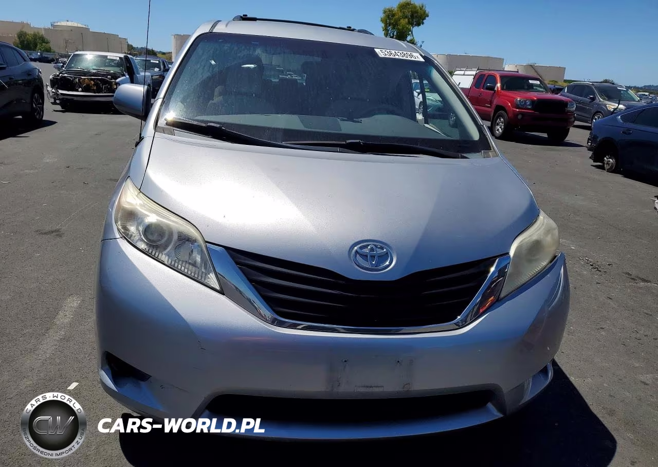 2014 Toyota Sienna Le VIN:5TDKK3DC4ES484459 - 5